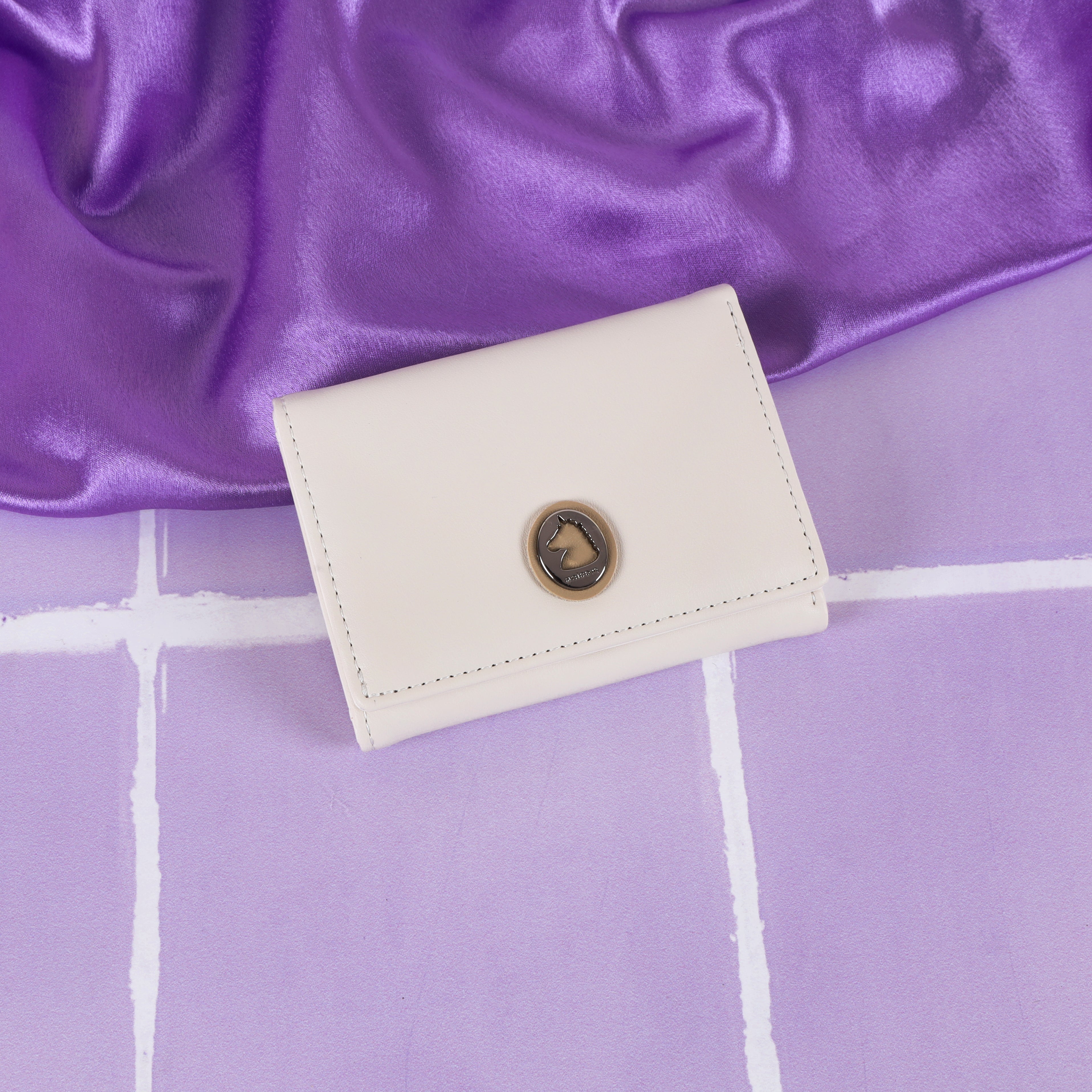The "Pegasus Dream" Quilted Bifold: Unicorn Clasp & Magical Style