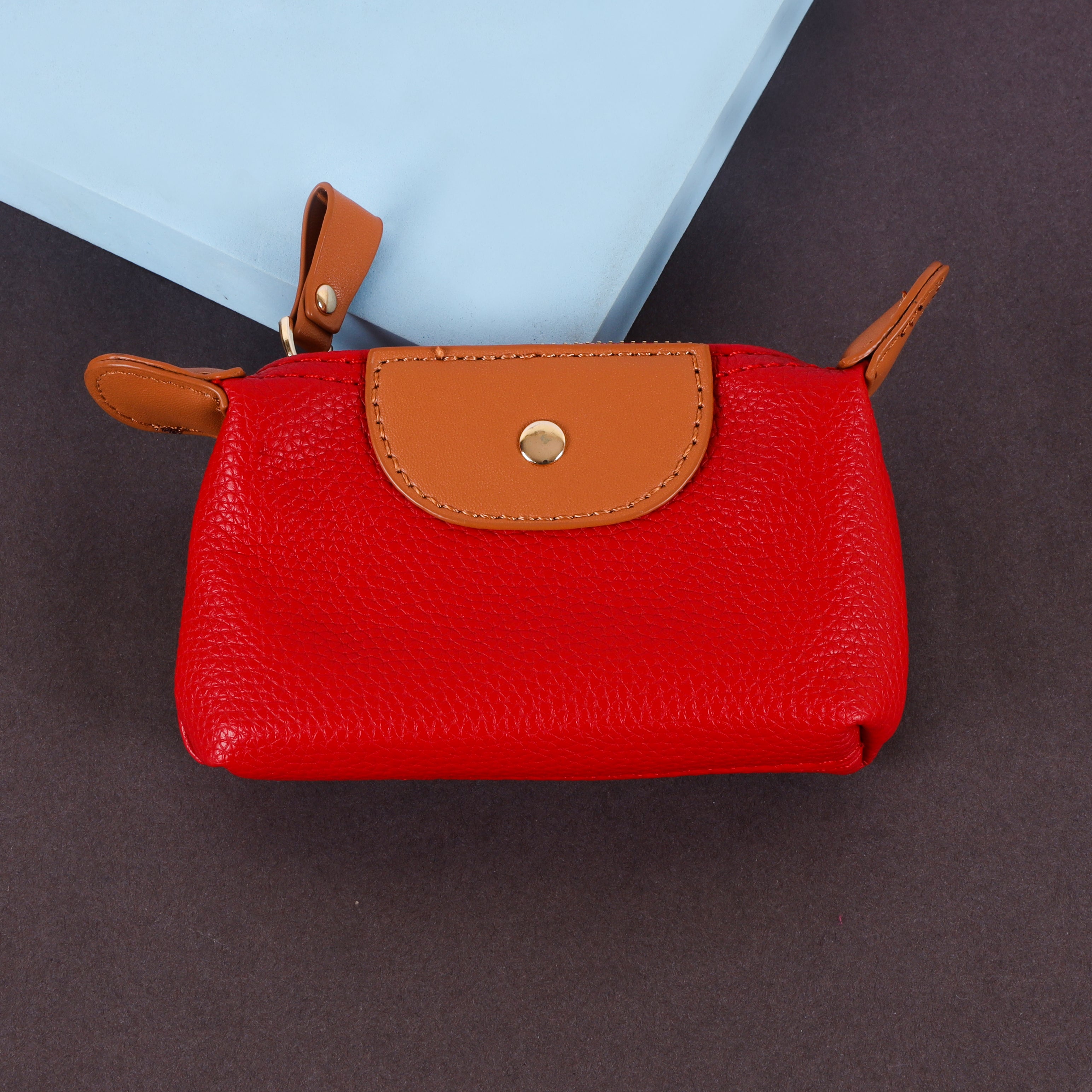 The "Metro" Compact Wallet: Elegant PU Leather Mini Purse with Gold-Tone Bar Accent