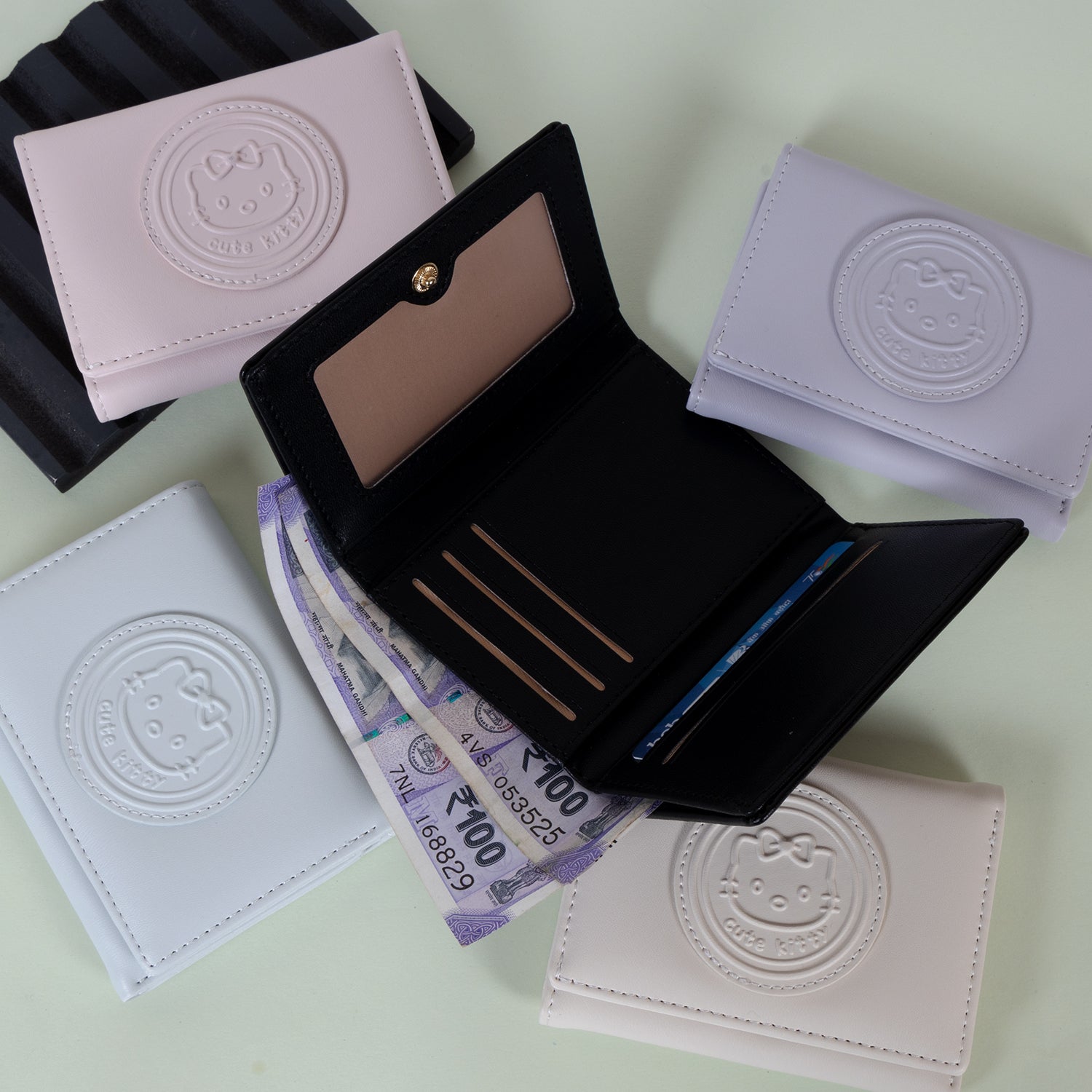 The "Cute Kitty" Tri-Fold Wallet: Cute PU Leather Mini Purse with 3D Appliqué & Card Slots